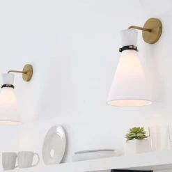 Other Wall Lamp In Hourglass Shaped White & Satin Brass -Othe Furniture Shop 1500 1500 frame 0 1072
