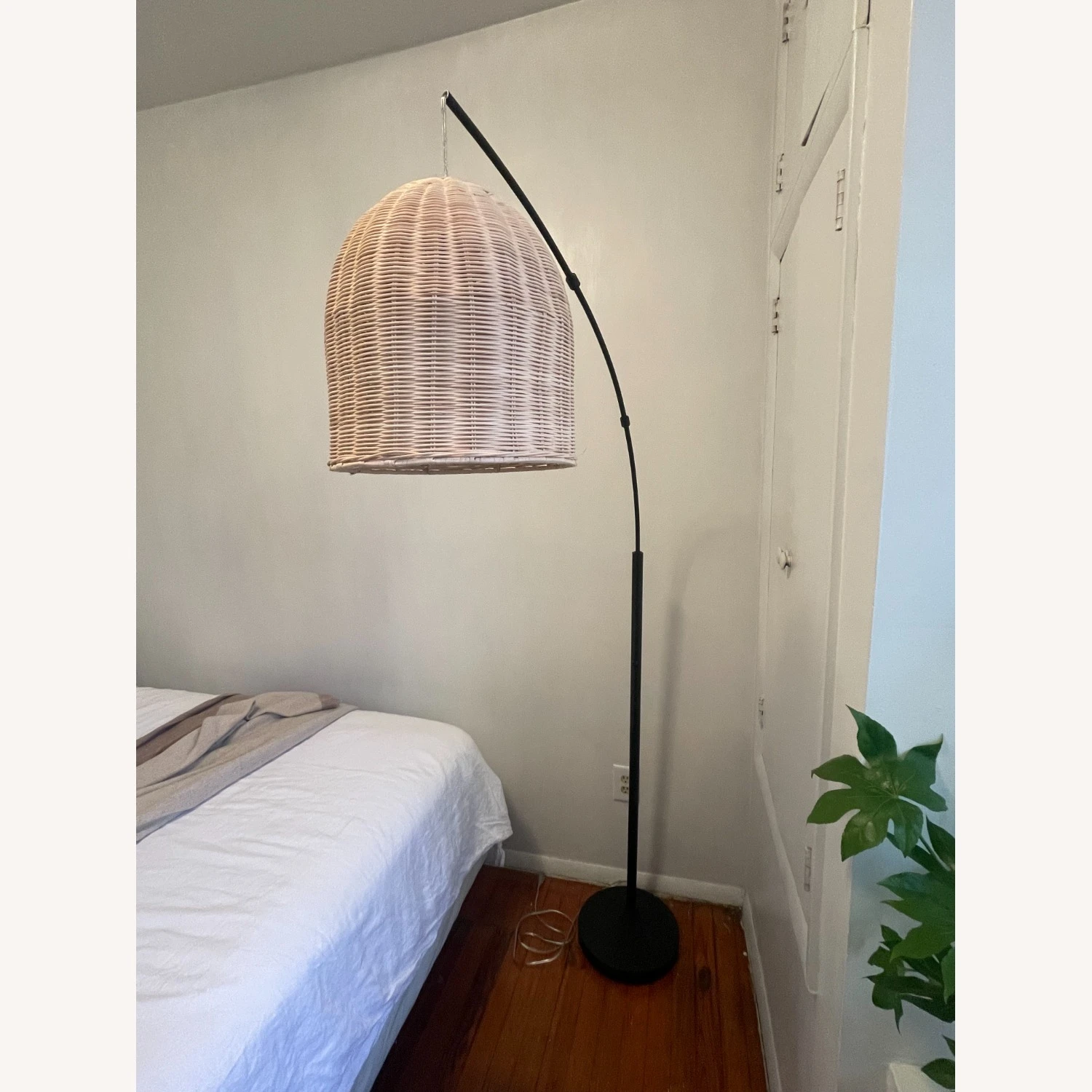 Target Threshold Rattan Addison Floor Lamp 7 Target Threshold Rattan Addison Floor Lamp - Image 5