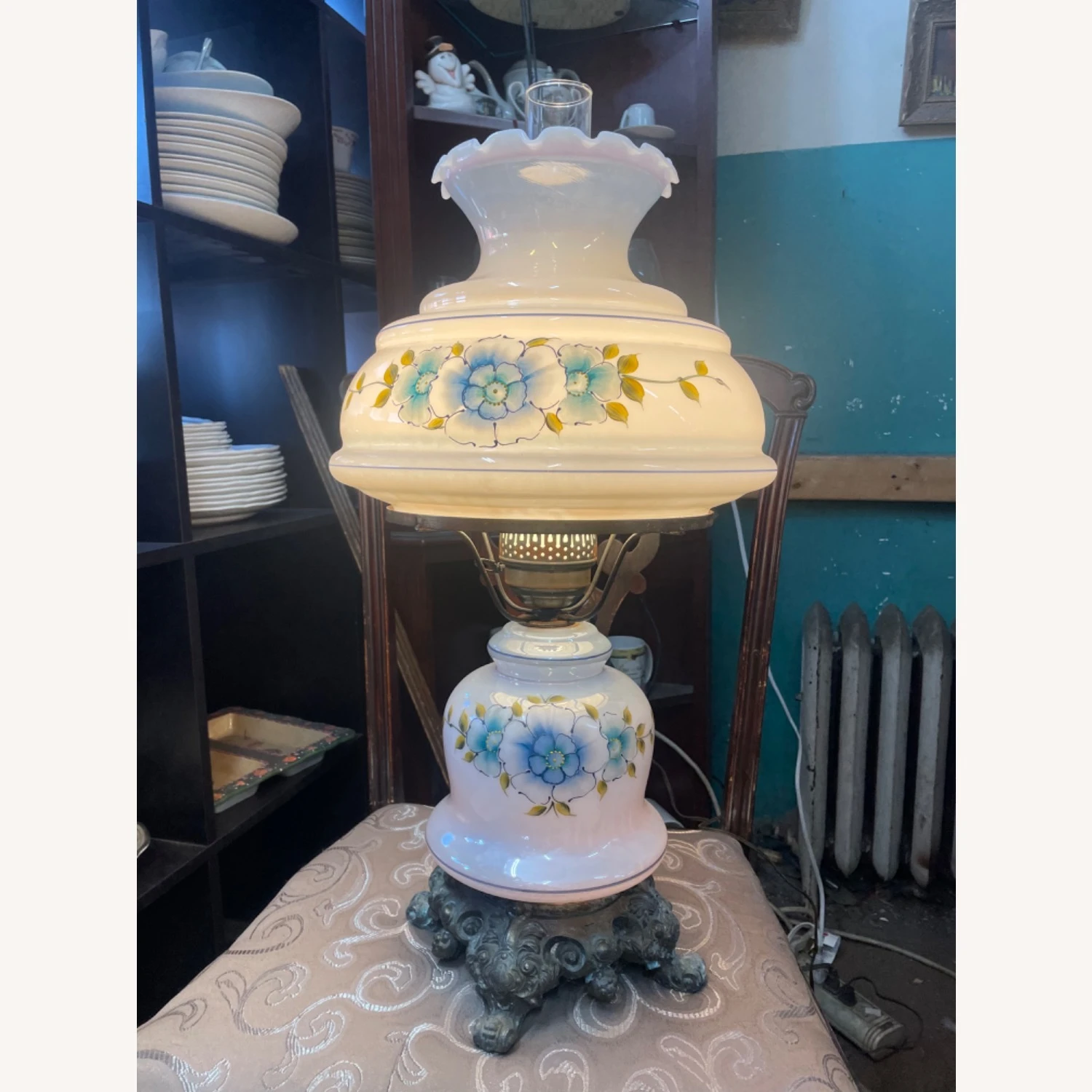 Vintage Gone With The Wind Hurricane Lamp 12 Vintage Gone With The Wind Hurricane Lamp - Image 10