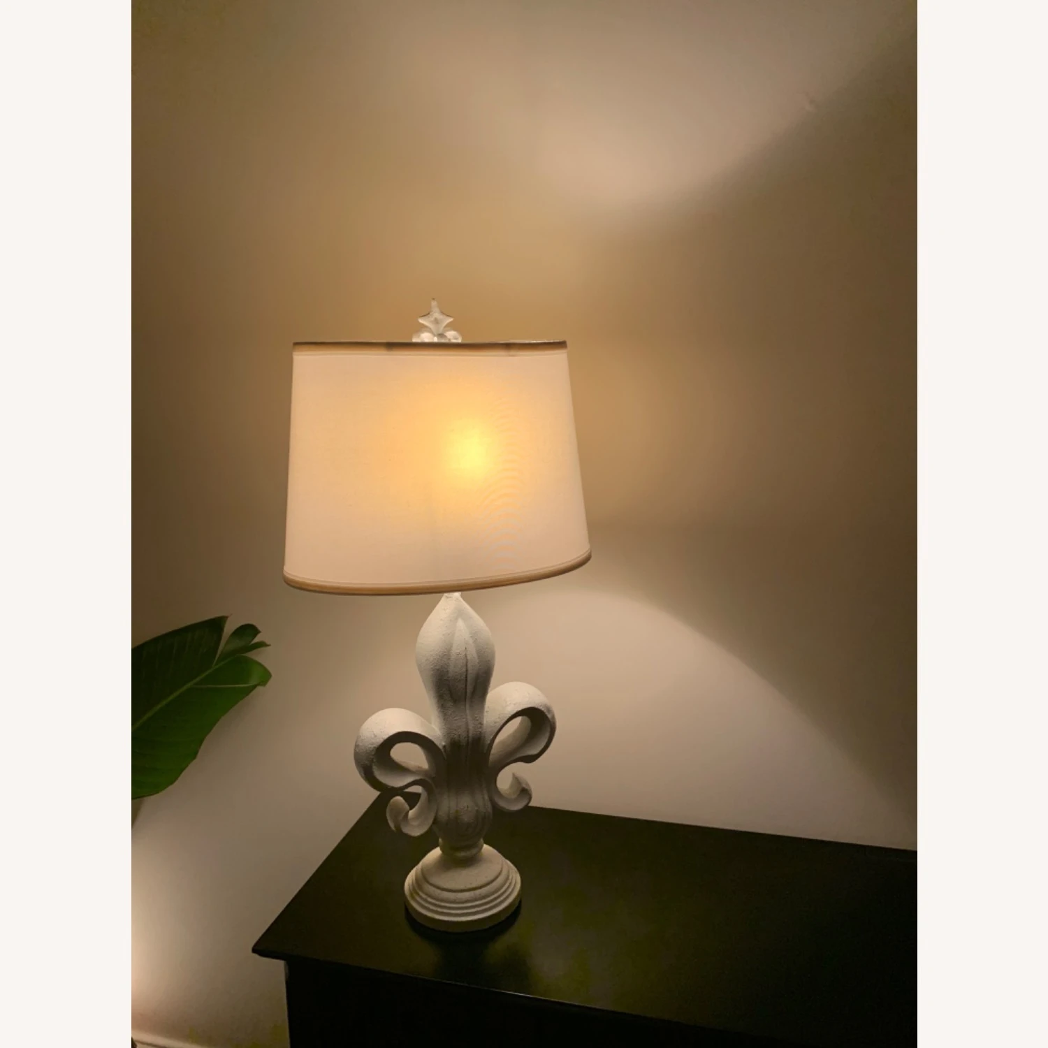 Other Oval Shade White Table Lamp 3 Other Oval Shade White Table Lamp