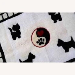 Handmade Contemporary ORA French Hooked Rug -Othe Furniture Shop 1500 1500 frame 0 3664