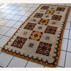 Vintage French Savonnerie Rug 16 Vintage French Savonnerie Rug -Othe Furniture Shop 1500 1500 frame 0 3686