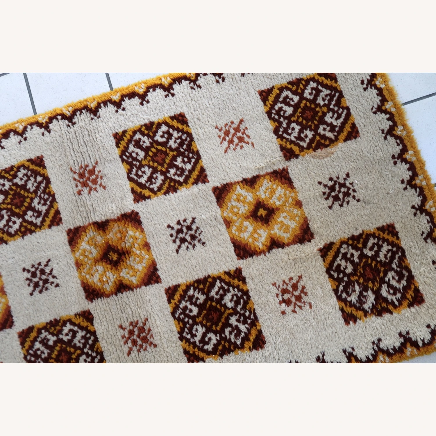 Vintage French Savonnerie Rug 5 Vintage French Savonnerie Rug - Image 3