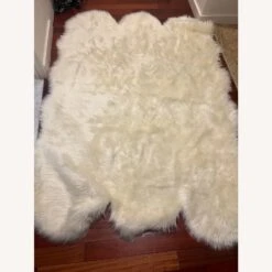 Cream Faux Fur Rug -Othe Furniture Shop 1500 1500 frame 0 3732