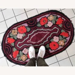 Handmade Antique American Hooked Rug -Othe Furniture Shop 1500 1500 frame 0 4094