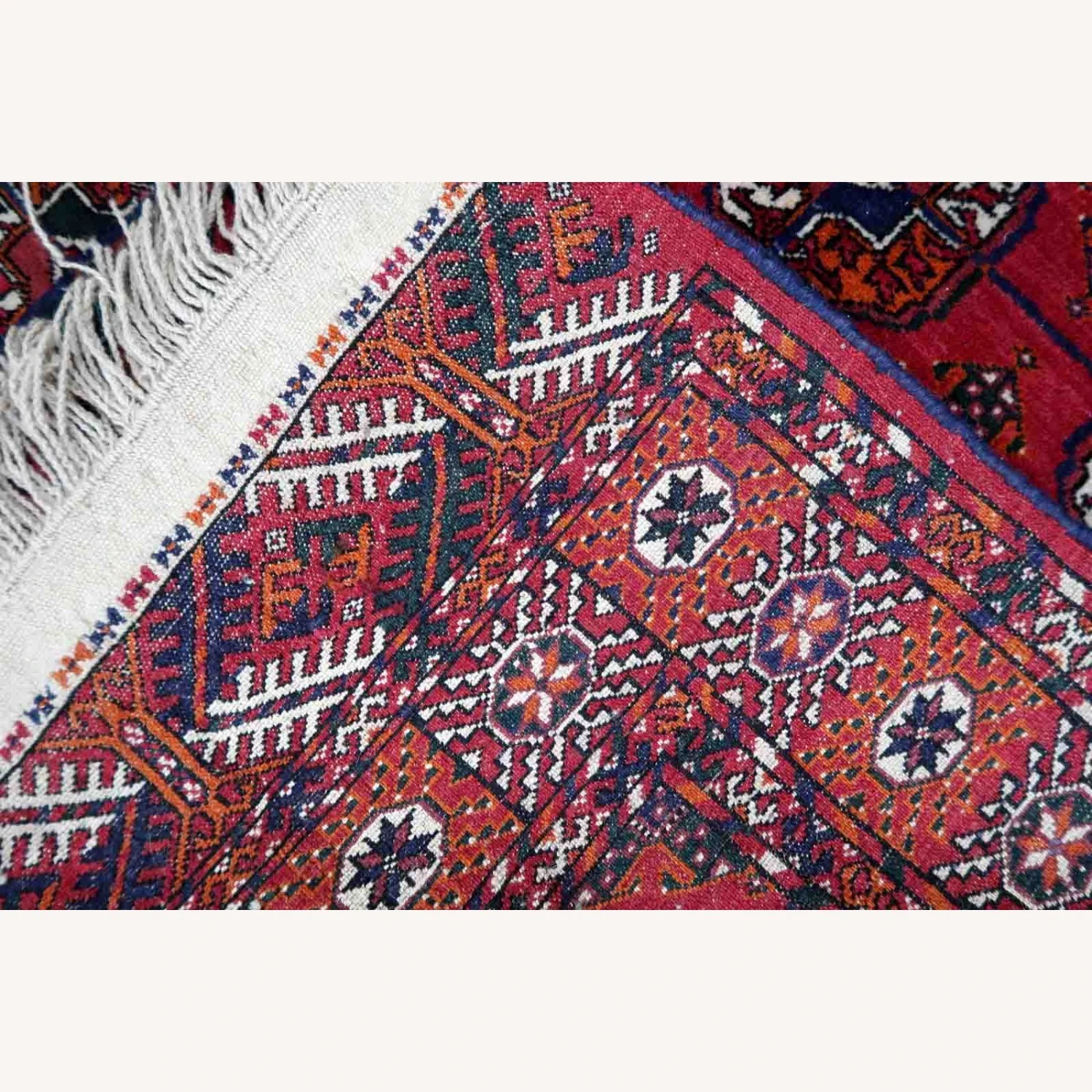 Handmade Vintage Turkmen Tekke Rug 12 Handmade Vintage Turkmen Tekke Rug - Image 10