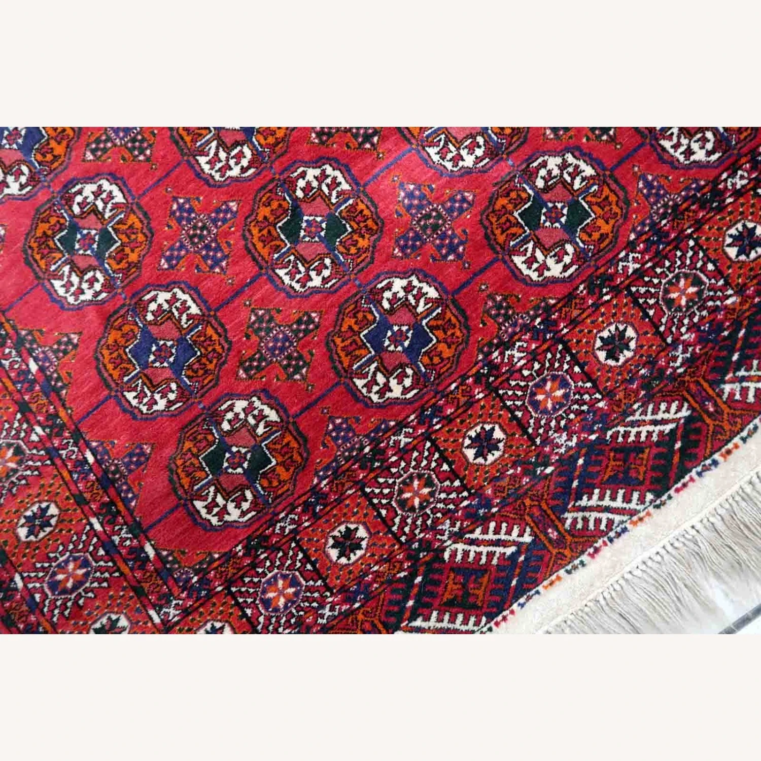 Handmade Vintage Turkmen Tekke Rug 15 Handmade Vintage Turkmen Tekke Rug - Image 13