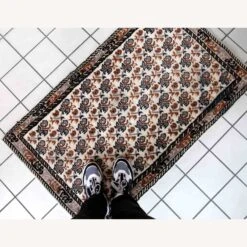 Vintage French Savonnerie Rug -Othe Furniture Shop 1500 1500 frame 0 4276