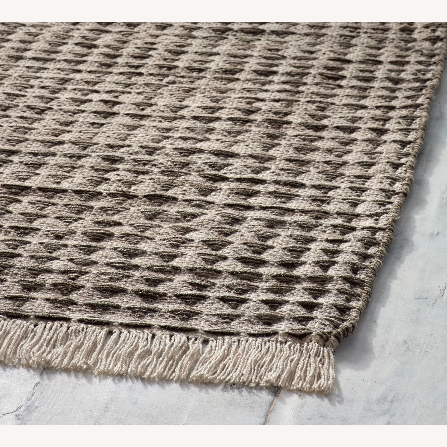 Pottery Barn Oden Eco-Friendly Outdoor Rug 5 Pottery Barn Oden Eco-Friendly Outdoor Rug - Image 3