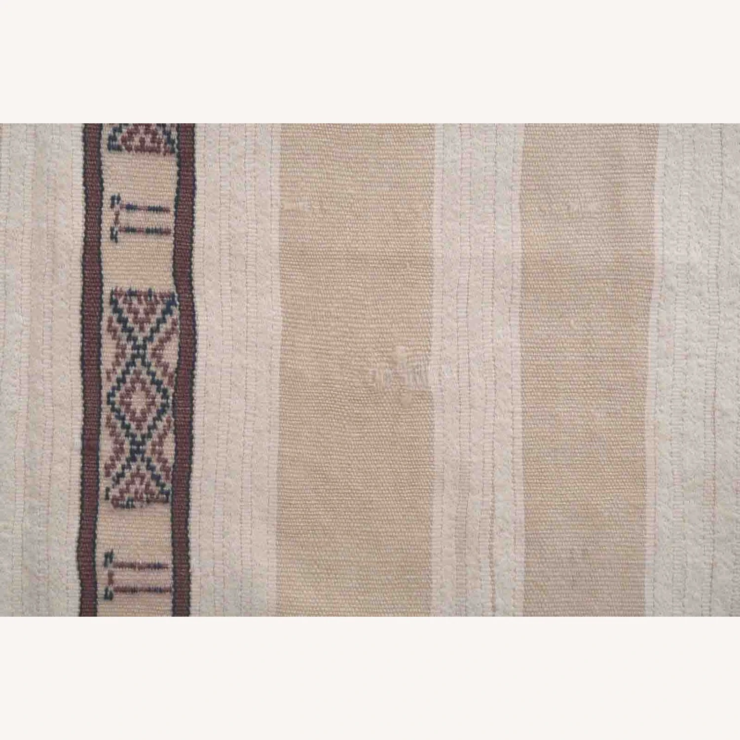 Handmade Vintage Moroccan Berber Kilim 5 Handmade Vintage Moroccan Berber Kilim - Image 3