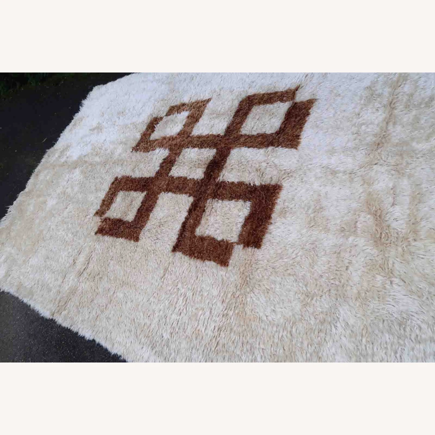 Handmade Vintage Madagascar Angora Rug 11 Handmade Vintage Madagascar Angora Rug - Image 9