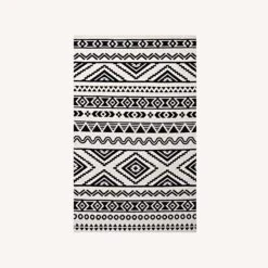 Other 5x8 Area Rug In Geometric Pattern Black & White 13 Other 5x8 Area Rug In Geometric Pattern Black & White -Othe Furniture Shop 1500 1500 frame 0 4809
