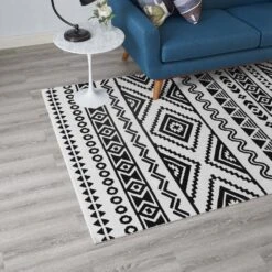 Other 5x8 Area Rug In Geometric Pattern Black & White 18 Other 5x8 Area Rug In Geometric Pattern Black & White -Othe Furniture Shop 1500 1500 frame 0 4814