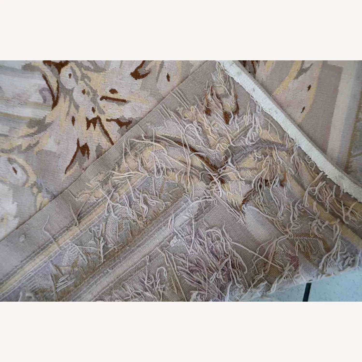 Handmade Vintage French Aubusson Rug 3 Handmade Vintage French Aubusson Rug