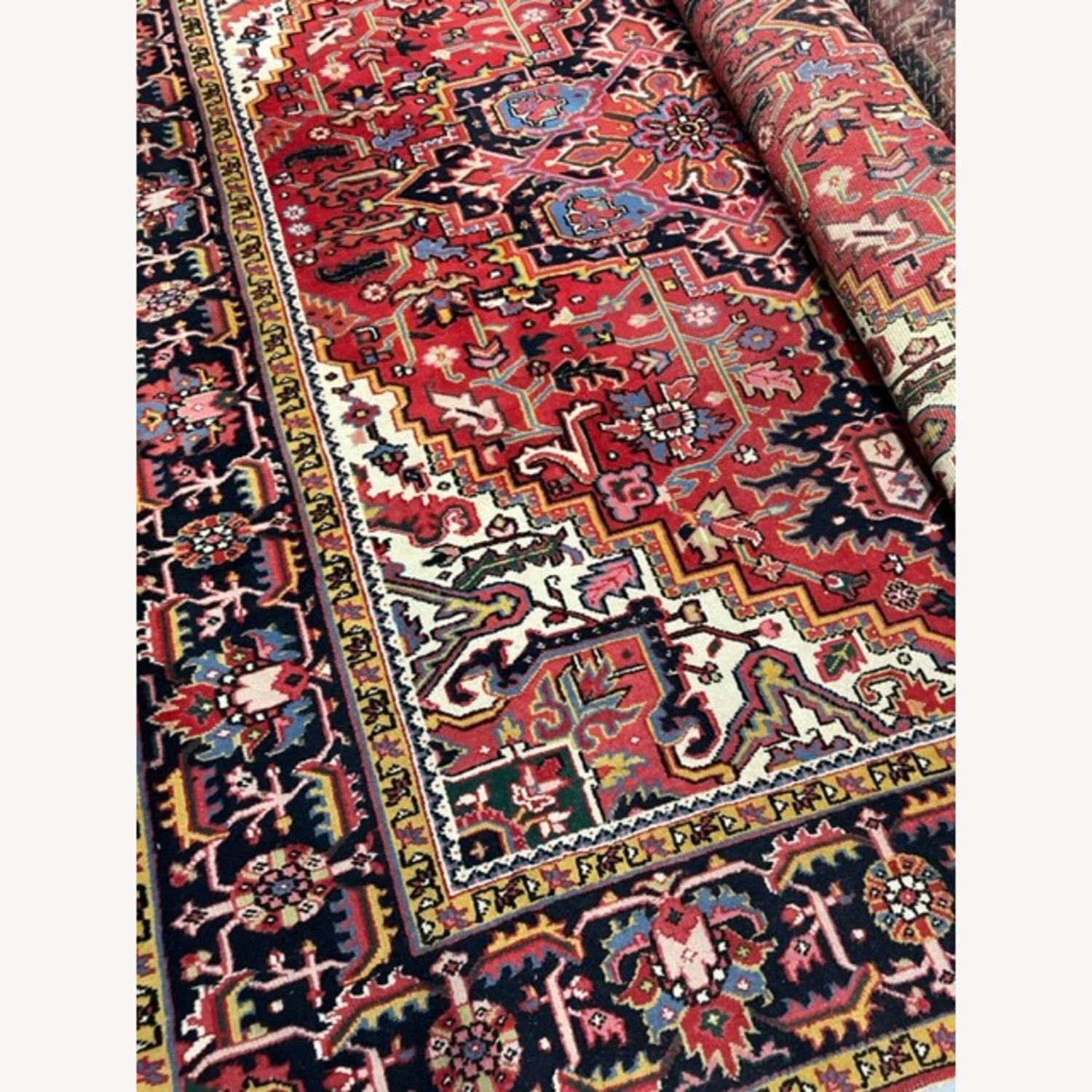 ABC Carpets - Traditional Wool Piled Weave Carpet 7 ABC Carpets - Traditional Wool Piled Weave Carpet - Image 5