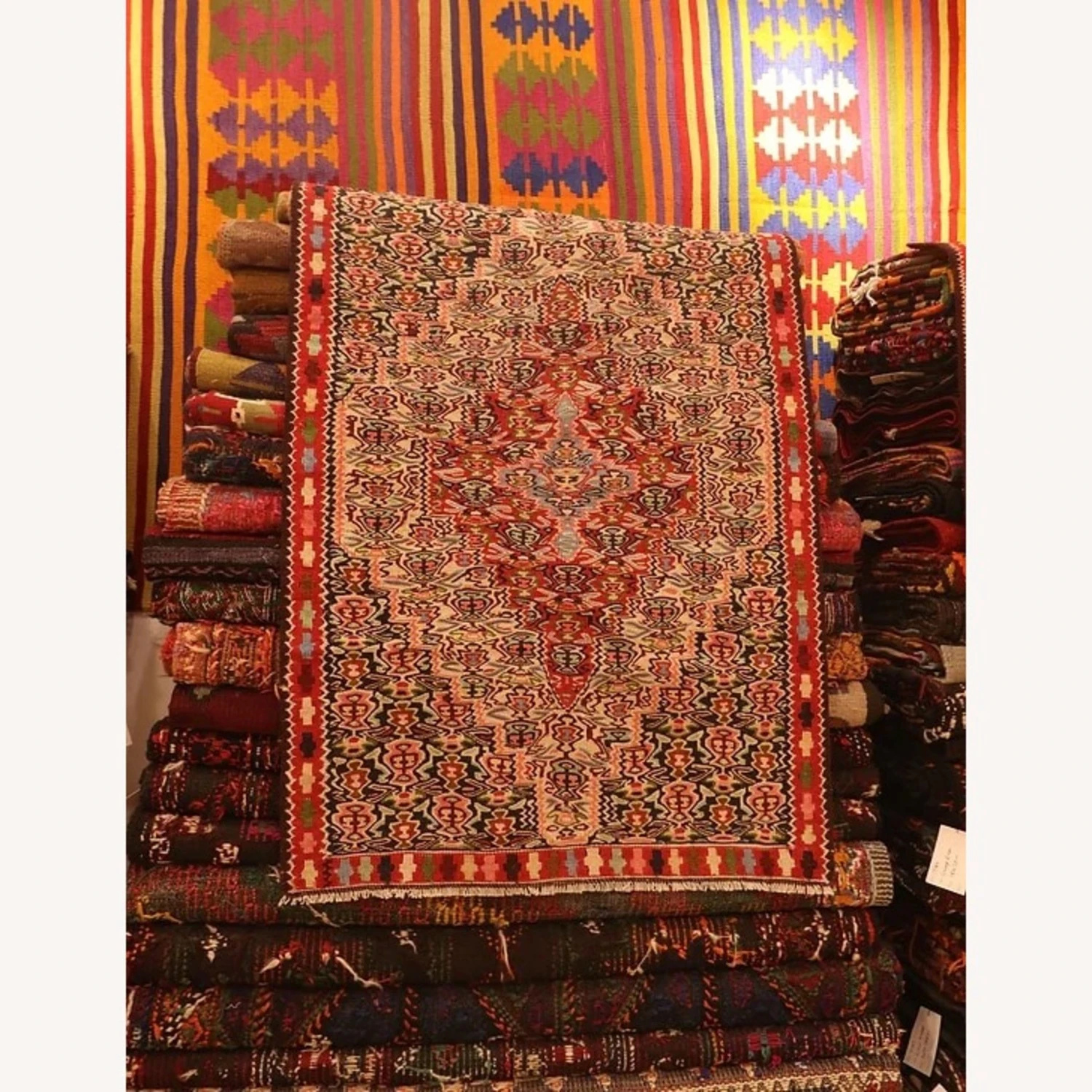 Vintage Persian Oriental Hand-Knotted Rug 3x3 6 Vintage Persian Oriental Hand-Knotted Rug 3x3 - Image 4