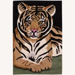 Majestic Vintage Lion Design Wool Rug 2'0''x3'0'' -Othe Furniture Shop 1500 1500 frame 0 5328