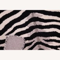 Contemporary Majestic Zebra Design Rug 3'0''x5'0'' -Othe Furniture Shop 1500 1500 frame 0 5357
