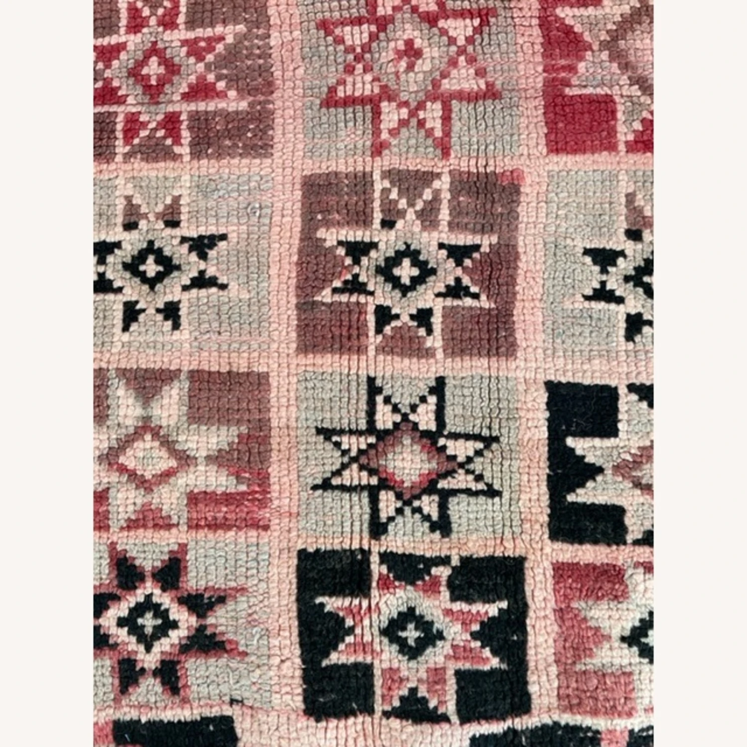 Vintage Moroccan Boujaad Rug 3 Vintage Moroccan Boujaad Rug