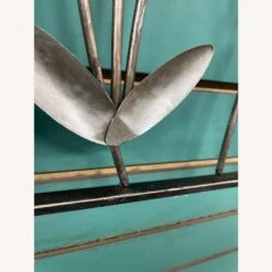 DecMode Metal Wall Flower Sculpture -Othe Furniture Shop 1500 1500 frame 0 6378
