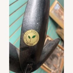 DecMode Metal Wall Flower Sculpture -Othe Furniture Shop 1500 1500 frame 0 6382