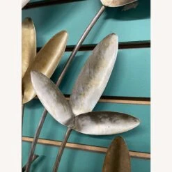 DecMode Metal Wall Flower Sculpture -Othe Furniture Shop 1500 1500 frame 0 6383