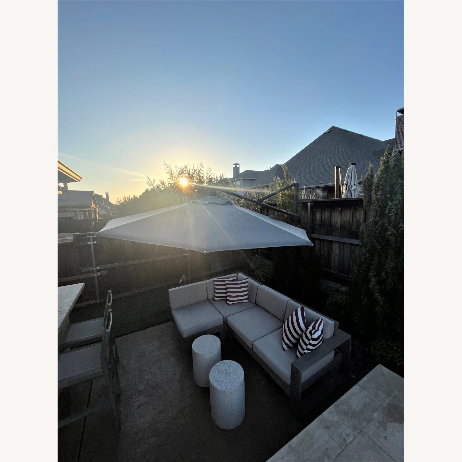 RST Brands Modular Outdoor 10' Round Umbrella Gray 5 RST Brands Modular Outdoor 10' Round Umbrella Gray - Image 3