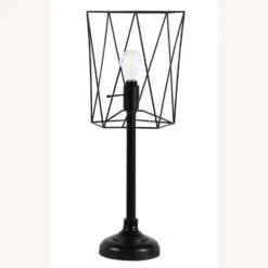 Other Modern Floor Lamp In Black Metal Industrial Design -Othe Furniture Shop 1500 1500 frame 0 762