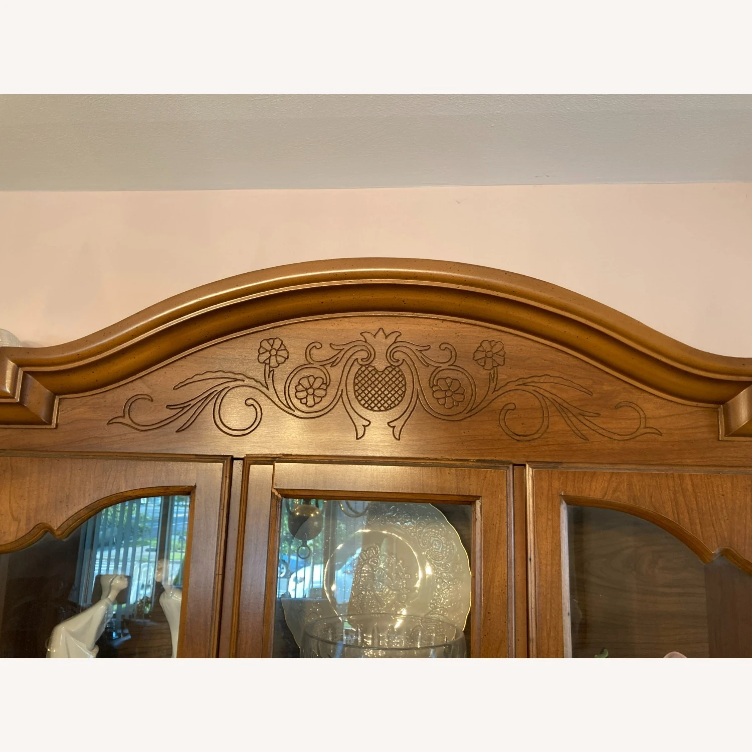 Bernhardt China Cabinet 4 Bernhardt China Cabinet - Image 2