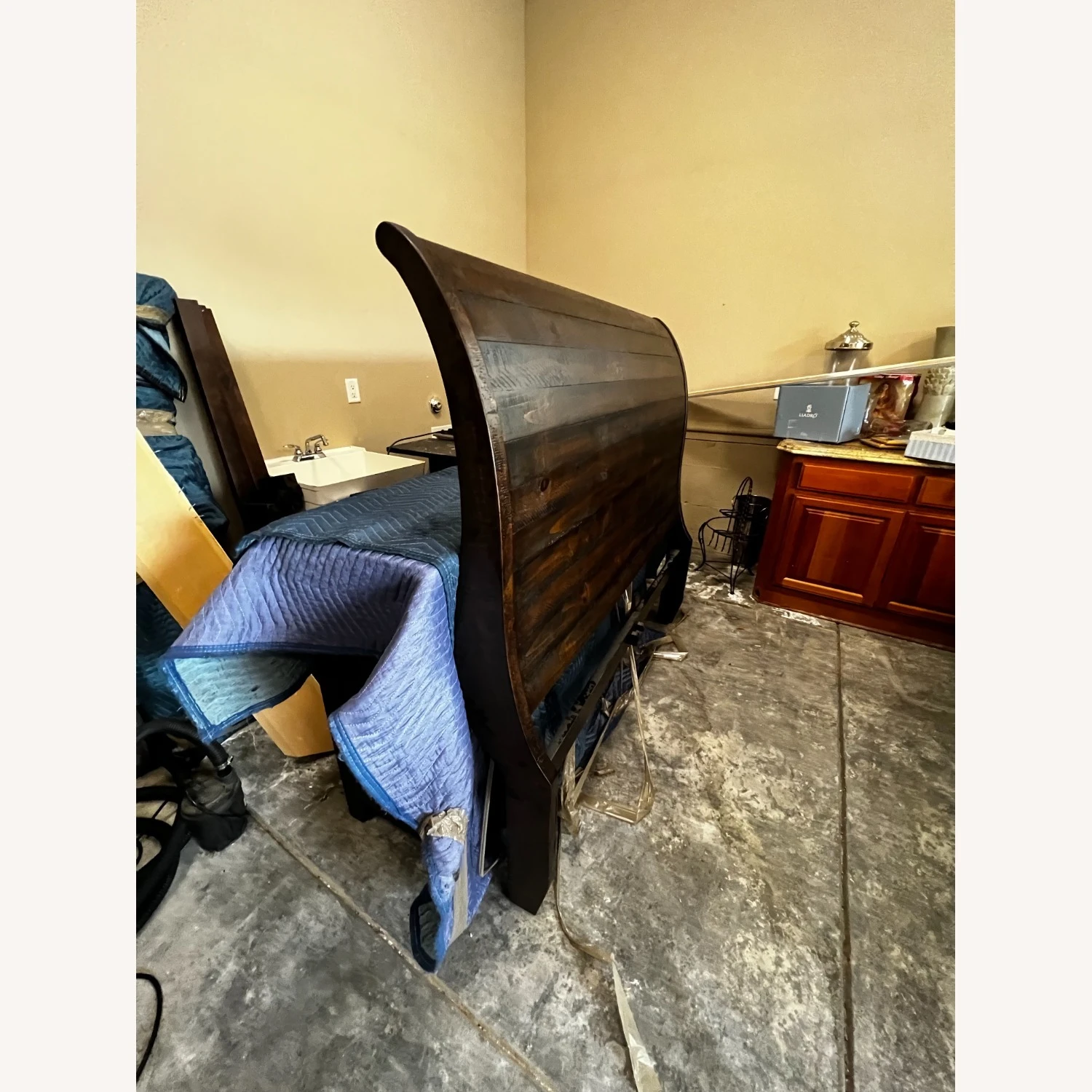 Macy's Walnut Queen Bedframe 4 Macy's Walnut Queen Bedframe - Image 2