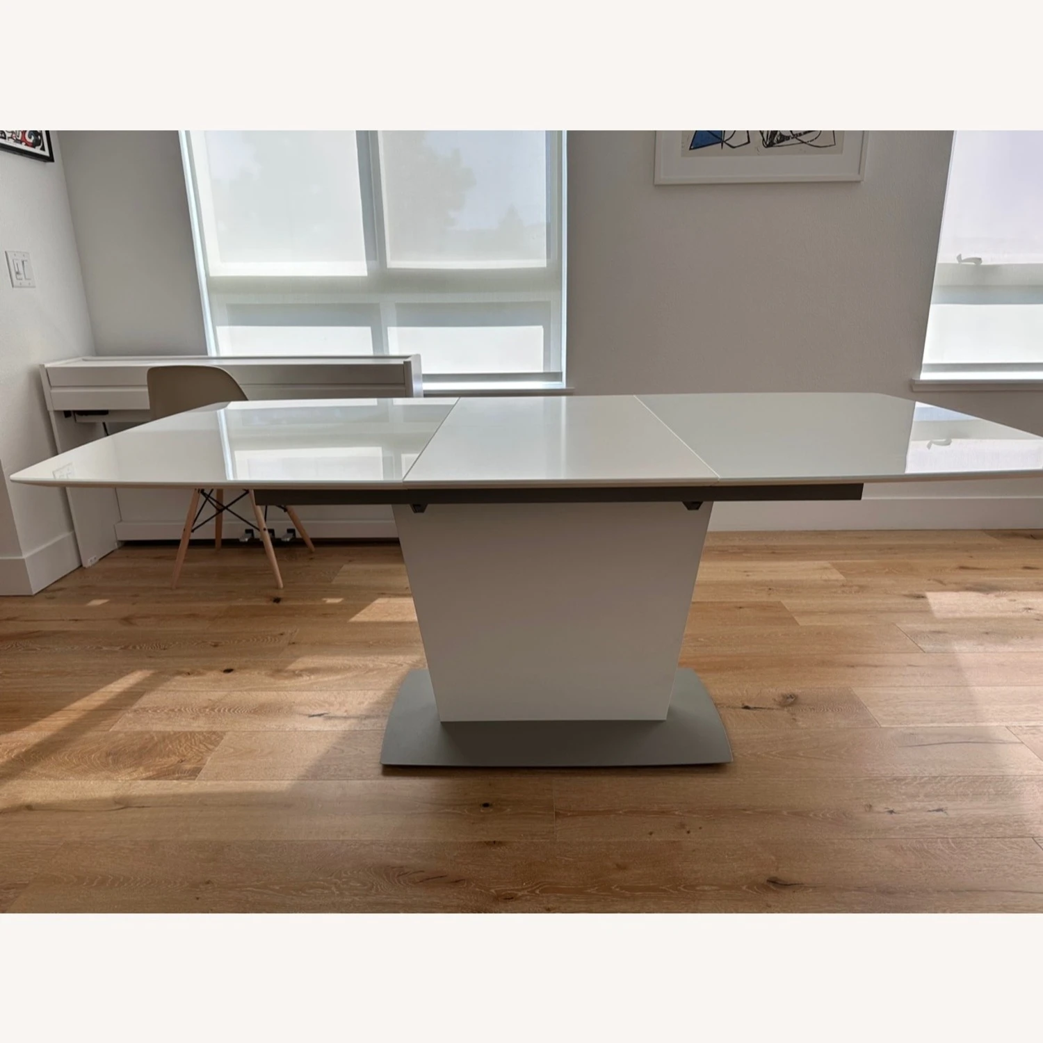 BoConcept Milano Dining Table 1 And Adelaide Chairs 4 8 BoConcept Milano Dining Table 1 And Adelaide Chairs 4 - Image 6