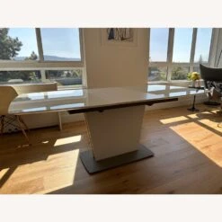 BoConcept Milano Dining Table 1 And Adelaide Chairs 4 19 BoConcept Milano Dining Table 1 And Adelaide Chairs 4 -Othe Furniture Shop 1500 1500 frame 0 8932