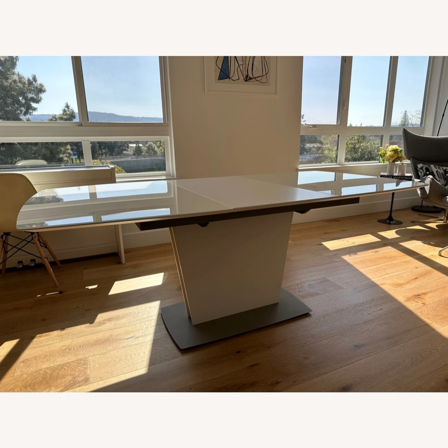 BoConcept Milano Dining Table 1 And Adelaide Chairs 4 9 BoConcept Milano Dining Table 1 And Adelaide Chairs 4 - Image 7