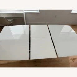 BoConcept Milano Dining Table 1 And Adelaide Chairs 4 21 BoConcept Milano Dining Table 1 And Adelaide Chairs 4 -Othe Furniture Shop 1500 1500 frame 0 8934