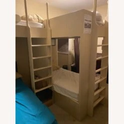 Taylor Made Custom Furniture Bunk Bed